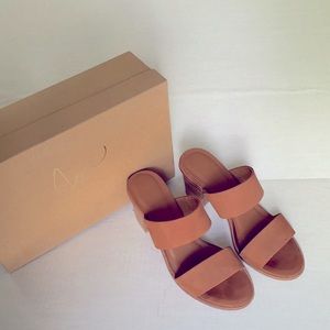 Joie suede tan open toed sandal
